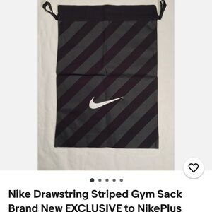 Nike Black and Gray Striped Gym Sack